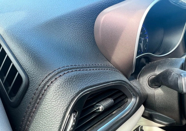 Chrysler Pacifica cena 129700 przebieg: 35800, rok produkcji 2019 z Kuźnia Raciborska małe 497